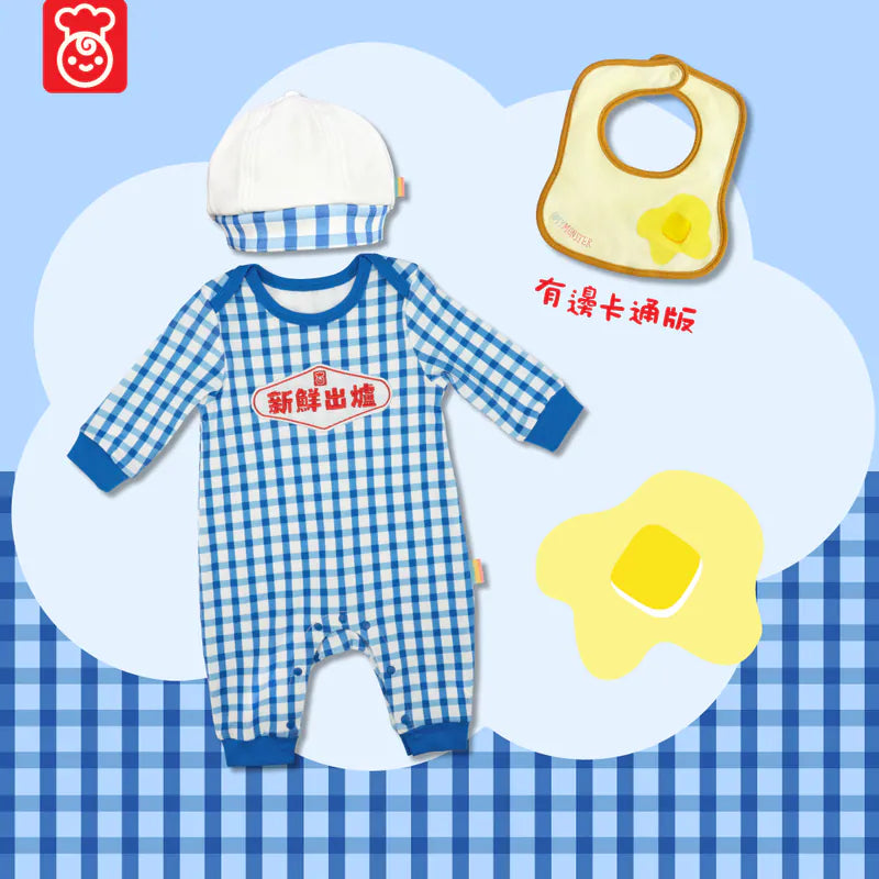 OMYMONSTER Pink Little Baker Jumpsuit with Hat (Cartoon Graphic Bib/ Toasted Bread Style Bib)