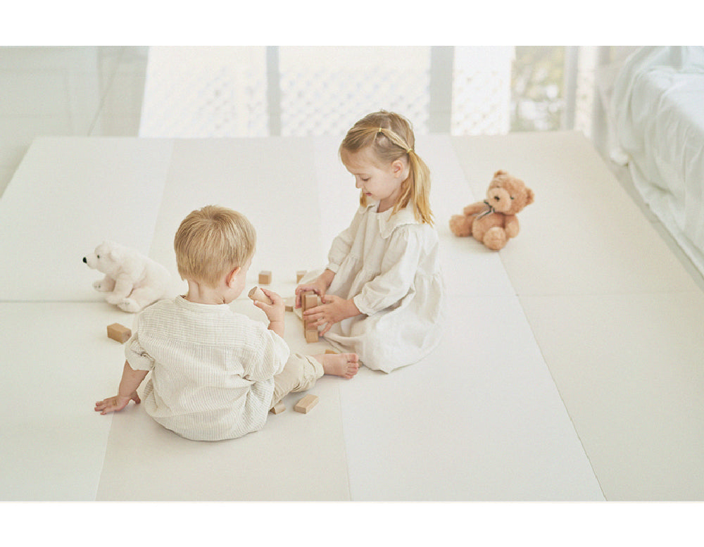 Caraz Q4 Folder Mat (Free Delivery)
